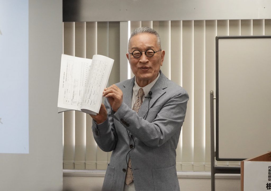 (株)ねぎしフードサービス　代表取締役　根岸榮治氏