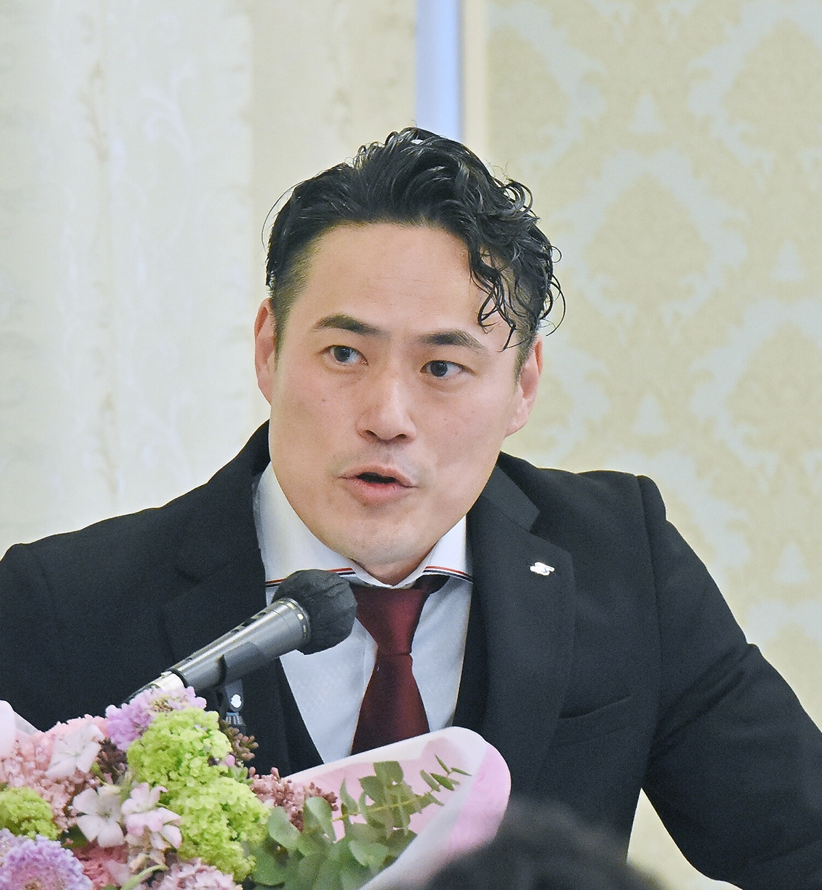 社員教育委員会　鈴木圭祐委員長