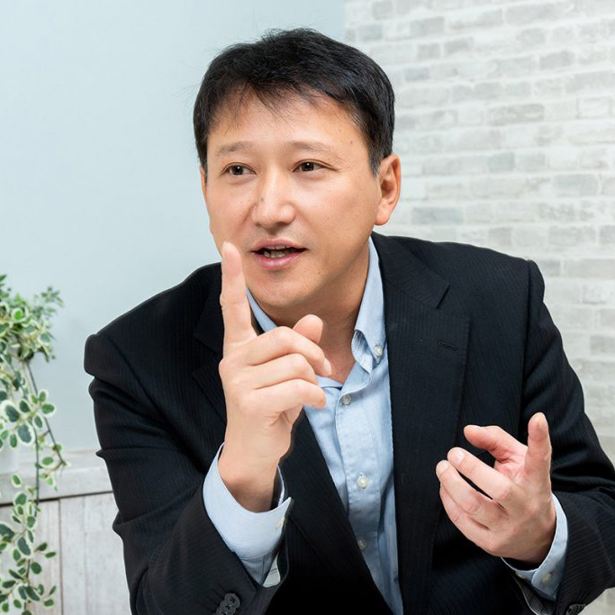 株式会社川崎製作所 代表取締役社長 川崎好仁氏 株式会社川崎製作所 代表取締役社長 川崎好仁氏